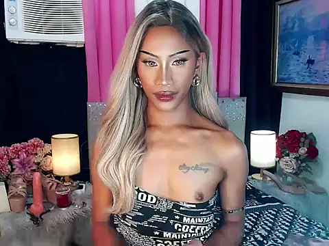 sassylatina online show from 4, 4, 2026