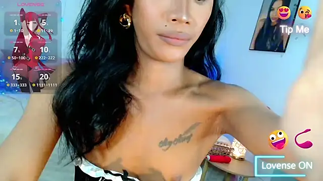 sassylatina online show from 28, 11, 2025