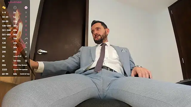 Snapshot of KarlBoss1 chatting on 28, 9, 2025 KarlBoss1 online show from 28, 9, 2025