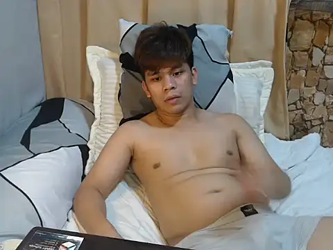cumwhat me online show from 13, 5, 2026
