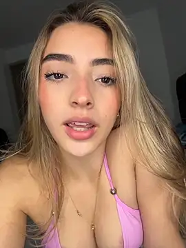 KYLIE JONES6 online show from 4, 6, 2026