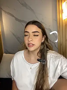 KYLIE JONES6 online show from 27, 10, 2025