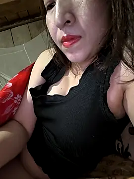 Ariana-Vy online show from 15, 2, 2026