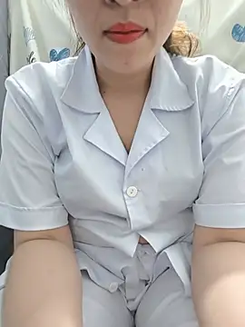 Ariana-Vy online show from 19, 6, 2026