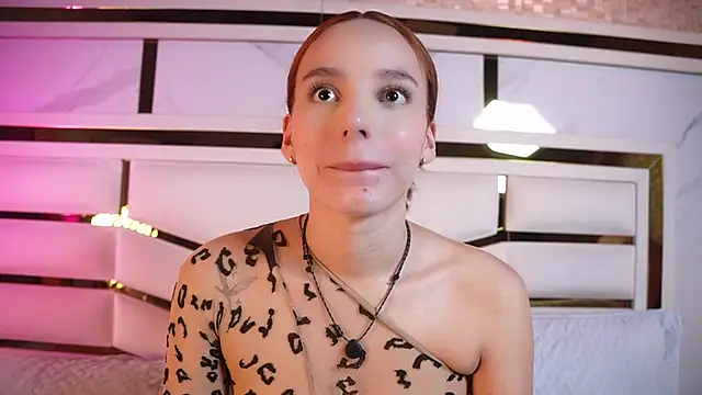 ambar rosse25 online show from 3, 3, 2026