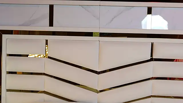 ambar rosse25 online show from 13, 1, 2026