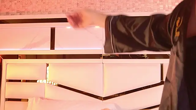 ambar rosse25 online show from 19, 10, 2025