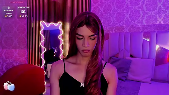 LIHIAN TAY online show from 13, 11, 2025