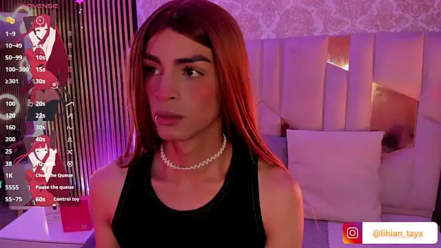 LIHIAN TAY online show from 16, 11, 2025