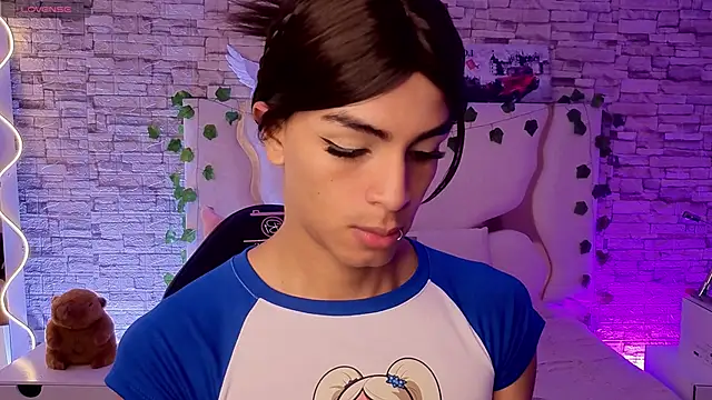 LIHIAN TAY online show from 27, 2, 2026