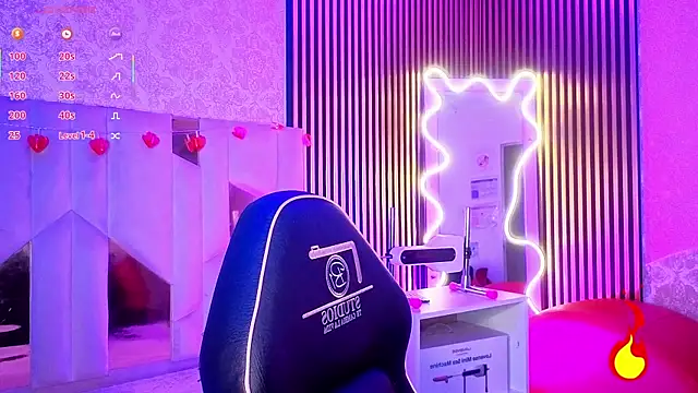 LIHIAN TAY online show from 22, 4, 2026