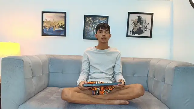 PRETTY SEX1 online show from 16, 12, 2025