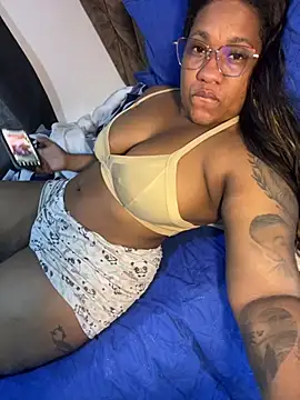 Snapshot of Sam_Blue chatting on 8, 7, 2026 Sam Blue online show from 8, 7, 2026