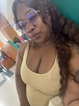 Snapshot of Sam_Blue chatting on 28, 7, 2026 Sam Blue online show from 28, 7, 2026