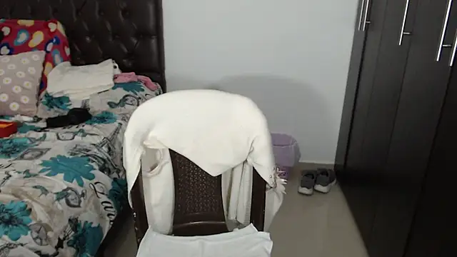 Grace mature milf online show from 16, 3, 2026