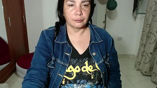 Vivian milf paint online show from 10, 9, 2025