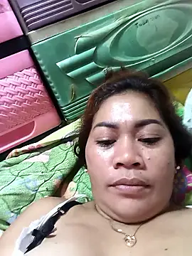 sexybitch 02 online show from 15, 4, 2026