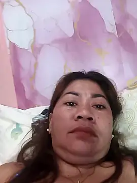 sexybitch 02 online show from 18, 4, 2026