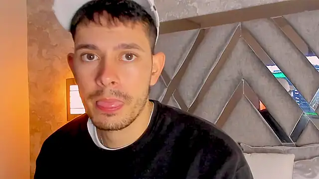 nils saint online show from 18, 11, 2025