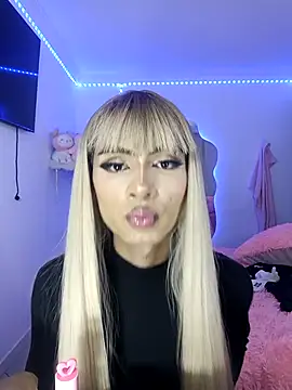 annie thomson00 online show from 4, 11, 2025