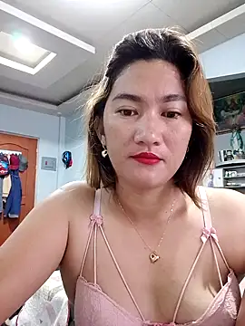 Snapshot of lustlushlady6 chatting on 4, 12, 2025 lustlushlady6 online show from 4, 12, 2025