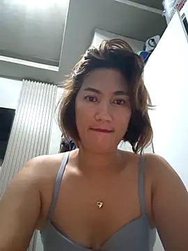 Snapshot of lustlushlady6 chatting on 19, 10, 2025 lustlushlady6 online show from 19, 10, 2025