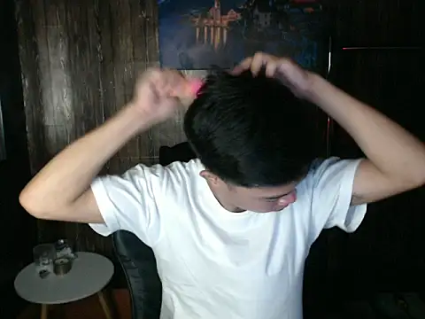 hotzachery online show from 21, 4, 2026