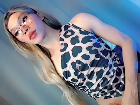 Snapshot of Your_Sweet_Cummer11 chatting on 29, 9, 2025 Your Sweet Cummer11 online show from 29, 9, 2025
