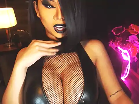 Snapshot of KarlaFrost chatting on 24, 4, 2026 KarlaFrost online show from 24, 4, 2026