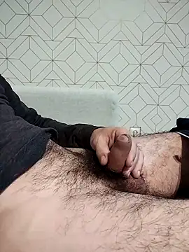 boy8540 online show from 6, 1, 2026