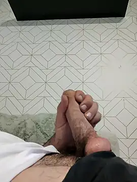 Snapshot of boy8540 chatting on 25, 5, 2026 boy8540 online show from 25, 5, 2026