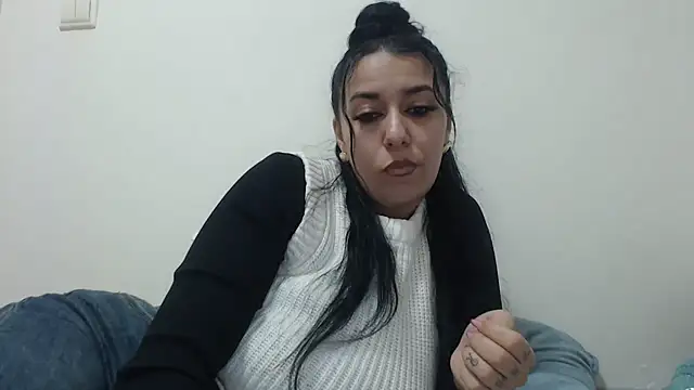 Maryem637048 online show from 10, 2, 2026