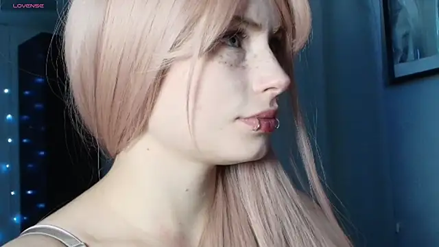 PieraMarch online show from 8, 10, 2025