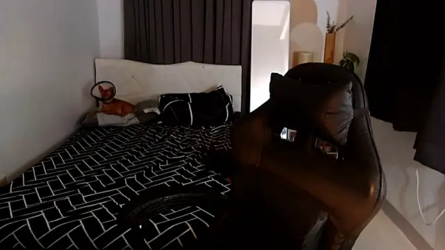 Ur QueenCamilla online show from 23, 3, 2026