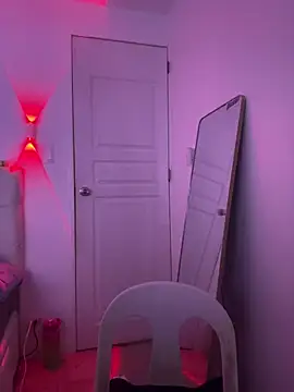 Snapshot of urasianlady chatting on 28, 9, 2025 urasianlady online show from 28, 9, 2025