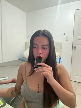 Snapshot of urasianlady chatting on 11, 10, 2025 urasianlady online show from 11, 10, 2025