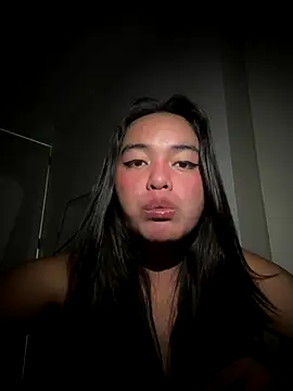 Snapshot of urasianlady chatting on 13, 11, 2025 urasianlady online show from 13, 11, 2025