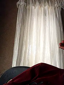 AOlinwHallu online show from 15, 2, 2026