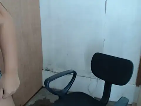 Slutty baby19 online show from 17, 11, 2025