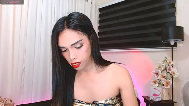 Snapshot of angelaxmonroe chatting on 18, 11, 2025 angelaxmonroe online show from 18, 11, 2025