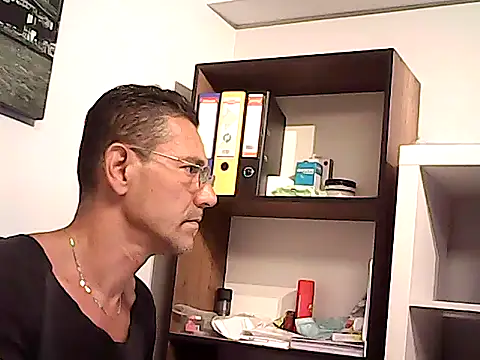 Snapshot of mastercharisma35 chatting on 28, 7, 2026 mastercharisma35 online show from 28, 7, 2026