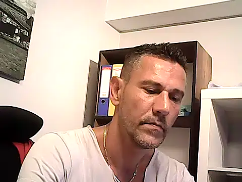 Snapshot of mastercharisma35 chatting on 8, 6, 2026 mastercharisma35 online show from 8, 6, 2026
