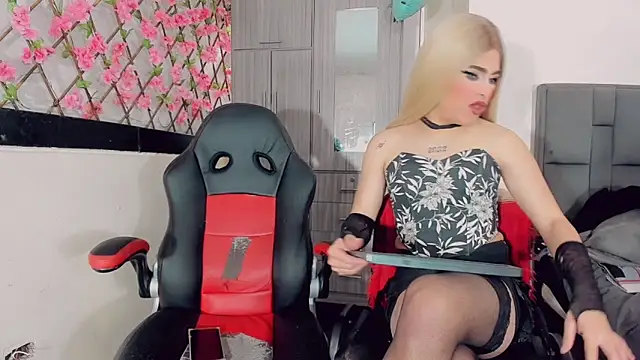 thiara veky online show from 18, 12, 2025