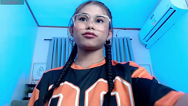 PrettyBlythes TS online show from 17, 11, 2025