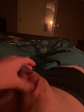 dutch girl lover online show from 2, 10, 2025