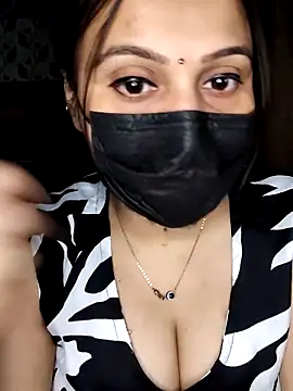 Horny Shalu online show from 13, 4, 2026