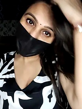 Horny Shalu online show from 2, 3, 2026