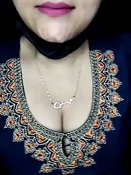 Horny Shalu online show from 7, 3, 2026