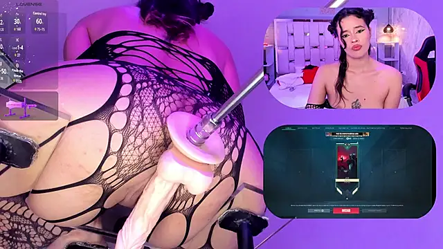 EvelynLips  online show from 5, 10, 2025