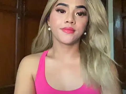 calimonroe online show from 18, 4, 2026